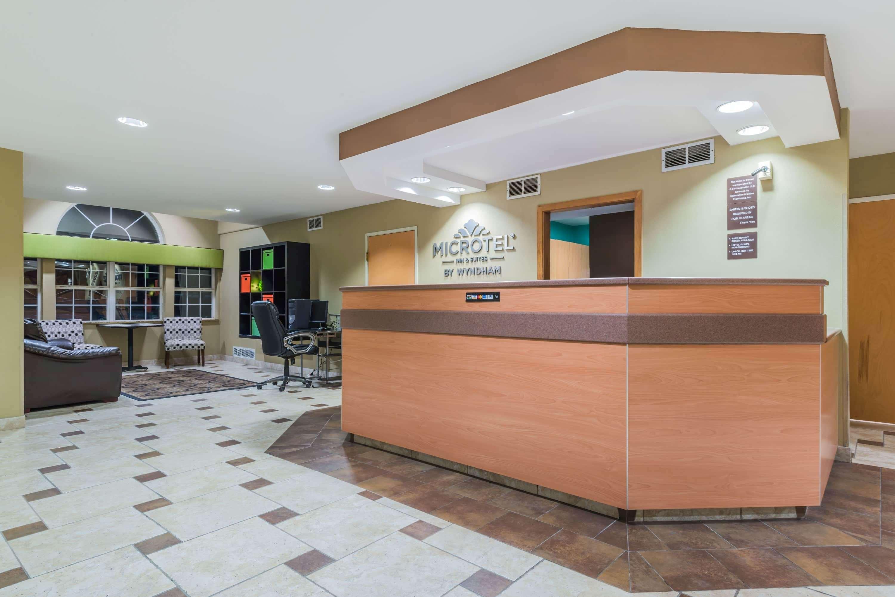 Microtel Inn & Suites By Wyndham West Chester Eksteriør bilde